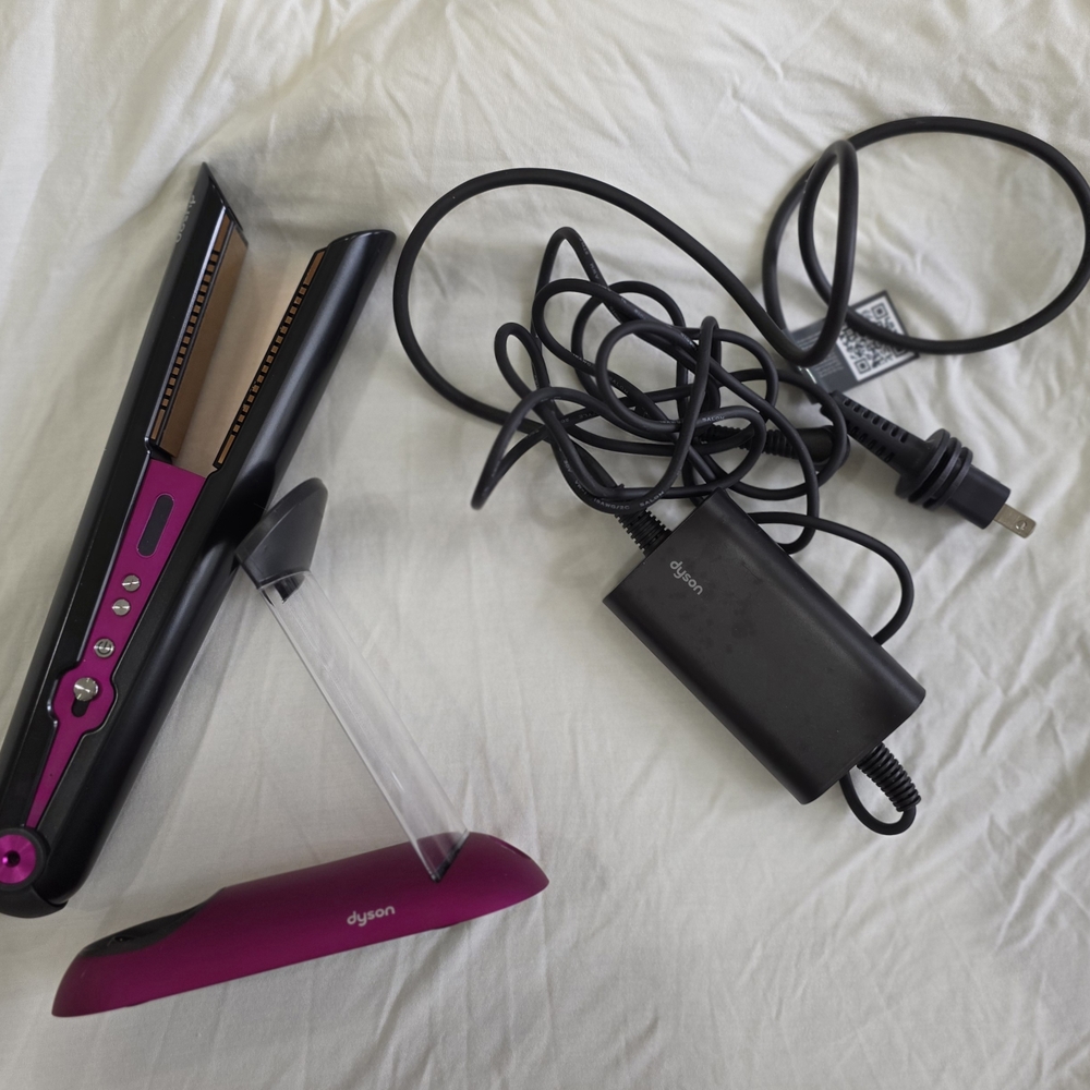Dyson Hot Pink and Black Hair Straightener with Dock